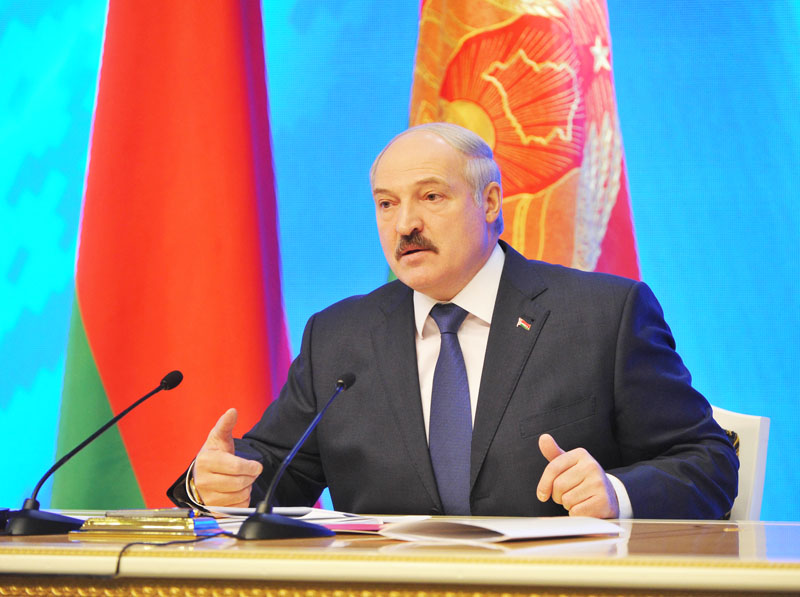 Шустер Live: Лукашенко осудил Януковича как друга