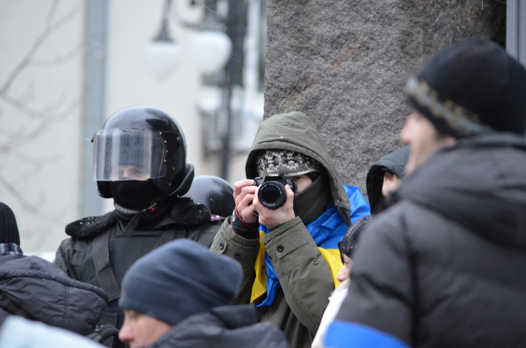 Колоритные фотографы с Майдана. Фото