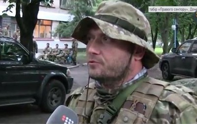 Ярош показал лагерь Правого сектора на границе Донецкой области. Видео