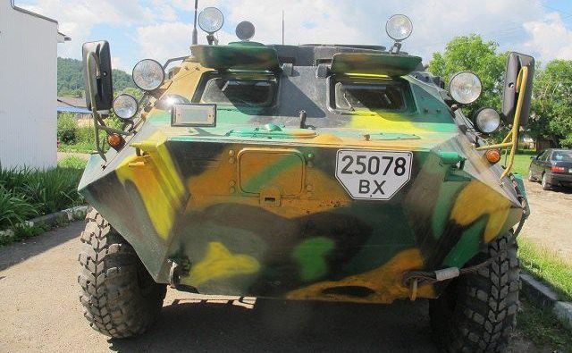 Гуцул подарил личный БТР батальону «Айдар» в Луганске. Видео