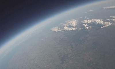 Студенты отправили iPhone в космос на воздушном шарике. Видео