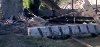 В Горловке неизвестные взорвали автомобильный мост и ж\д путь. Видео