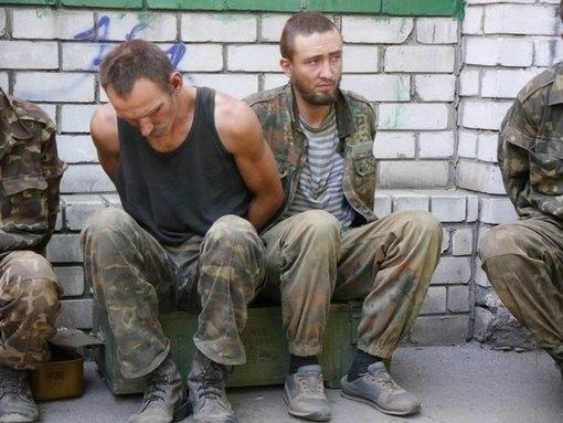 «Южный котел»: Военнопленные украинской армии в гостях у ополченцев. Фото