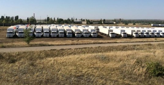 Второй гуманитарный конвой из РФ уже стоит в Ростовской области. Видео