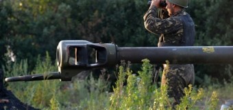 Речник АТО: Аэропорт Луганска штурмуют российские танки. Видео