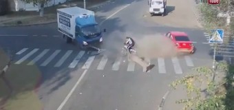 Чудом выжил велосипедист под Москвой. Видео