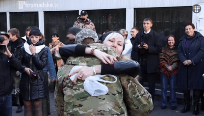 Встреча с киборгами: николаевские бойцы вернулись из донецкого аэропорта. Видео