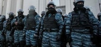 В Киеве футбольные ультрас напали на бывших «беркутцев». Видео