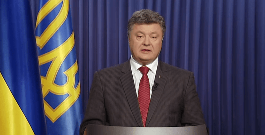 Порошенко обратился к украинцам накануне выборов. Видео