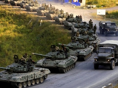 Путин опять стягивает войска на украинскую границу. Видео