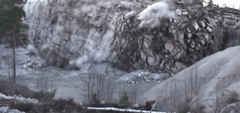 Норвежские подрывники и 25 тонн взрывчатки против горы. Видео