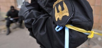 Бойцы батальона «Донбасс» зачищают каждый дом от террористов. Видео