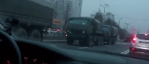 Обнародовано видео военной техники, заехавшей в Донецк