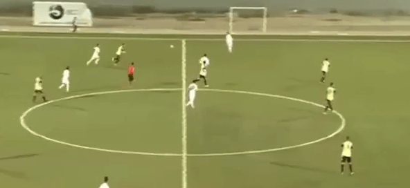 Палестинский футболист повторил легендарный гол Марадоны. Видео