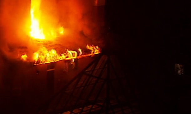 В Киеве ночью горел банк. Фото