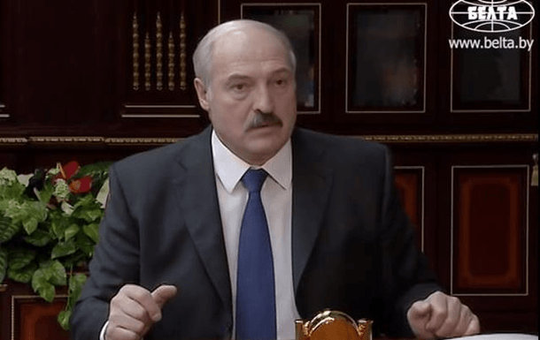 Лукашенко: Мы не можем все время молиться на одну Россию. Видео