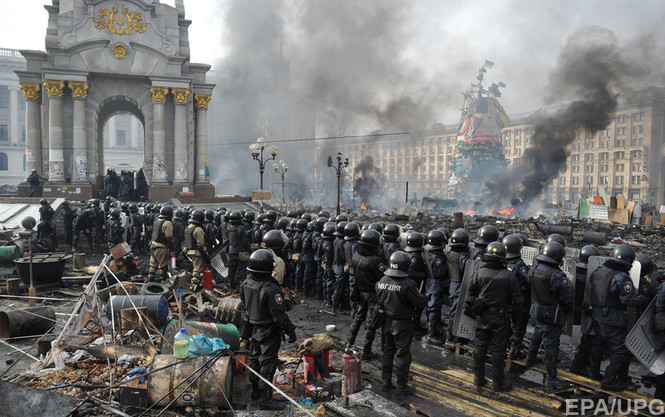 Появилось новое видео расстрела людей на Майдане