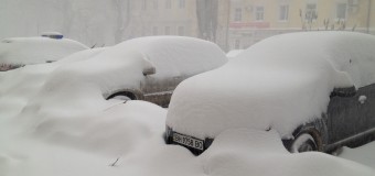 Мощный снегопад парализовал Одессу. Фото