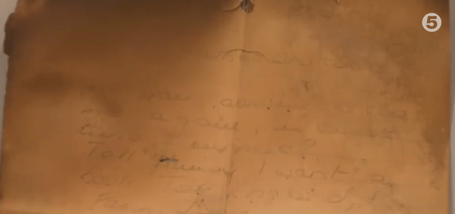 В британской школе нашли письмо Санте столетней давности. Видео