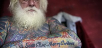 Опубликованы фотографии самого татуированного Санта-Клауса