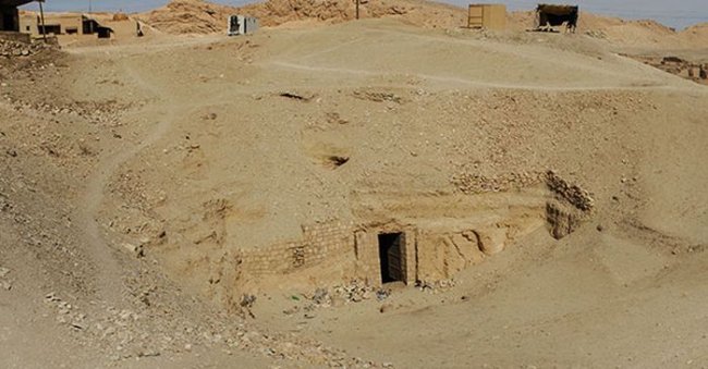 В Египте обнаружили усыпальницу древнего бога Осириса. Фото