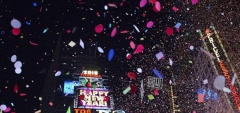 Хрустальный шар и тонна конфетти: как встретили Новый год в Нью-Йорке. Фото