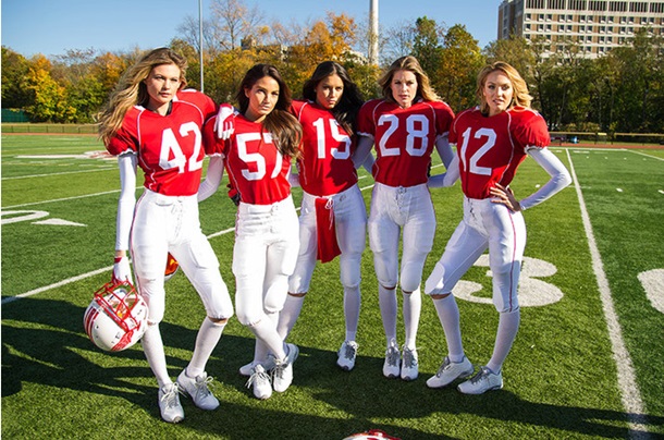 Ко дню Св. Валентина «ангелы» Victoria’s Secret снялись в футбольной рекламе. Видео
