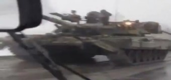 Россияне засняли огромную колонну военной техники, идущей в Украину. Видео