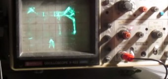 В «Quake» можно играть и на осциллографе. Видео