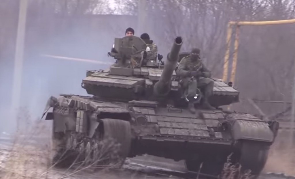 Бойцы рассказывают о том, что происходит в аэропорту Донецка. Видео