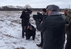 Советник президента боится «получить по ушам» за стрельбу Порошенко. Видео