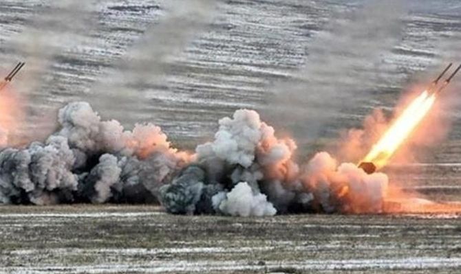 Ночь в зоне АТО прошла беспокойно: обстреляны Пески и Донецкий аэропорт. Видео