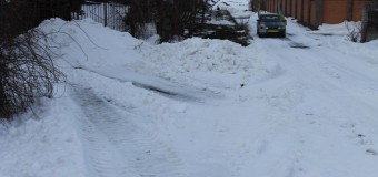 Как горожане проучили мэра Кривого Рога пятью тоннами снега. Фото