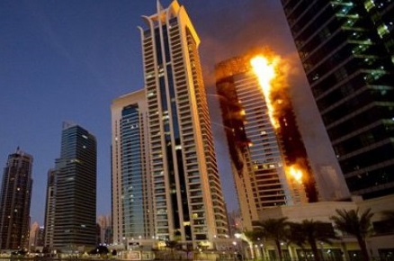 В Дубае погасили гигантский «Факел». Видео