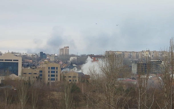 В Донецке возобновился обстрел. Видео