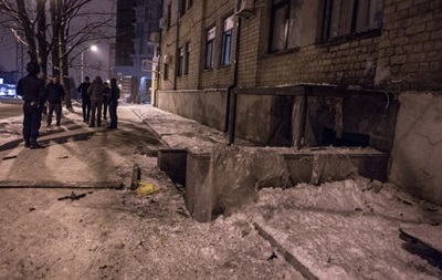 Обнародованы первые кадры с места мощного взрыва в Харькове. Видео