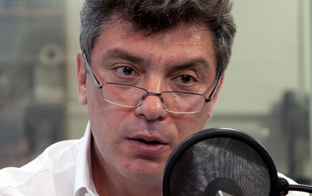 Последнее интервью Бориса Немцова перед его убийством недалеко от Кремля 27 февраля. Видео