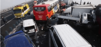 Массовое ДТП в Южной Корее: ​Столкнулись более 100 автомобилей. Видео