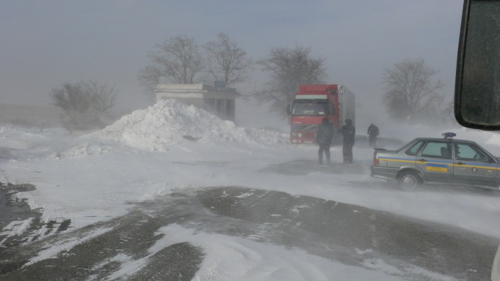 В Крыму выпало рекордное количество снега. Видео