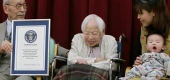 ​Старейшая жительница планеты отметила 117-летие заранее. Видео