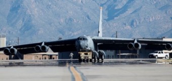 ВВС США «воскресили» списанный бомбардировщик B-52. Видео