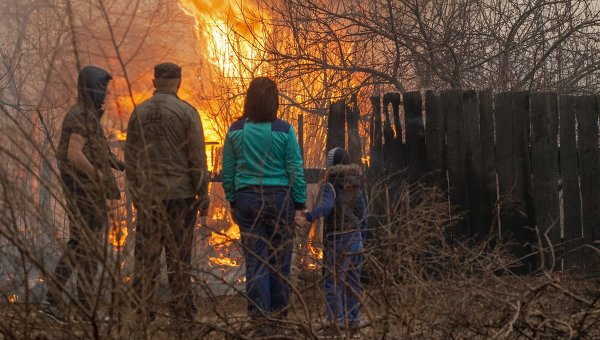 Россия в огне: масштабный пожар уничтожил тысячу домов. Видео