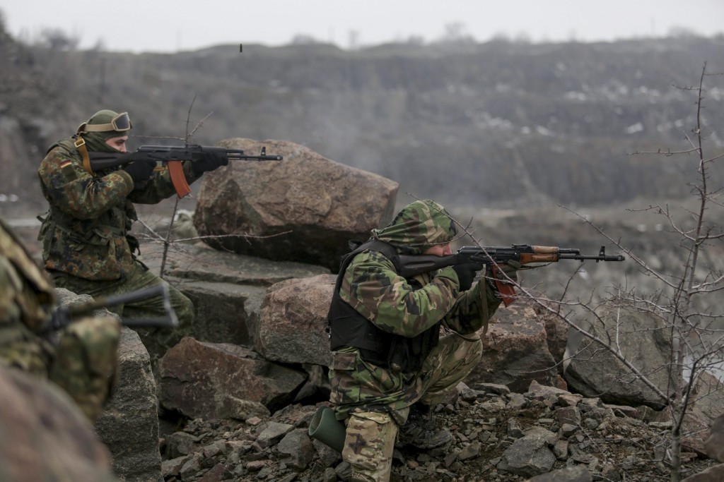 Боевики идут на штурм позиций ВСУ. Видео