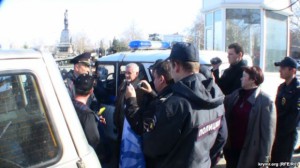 В Севастополе разогнали митинг против беззакония местной власти. Видео