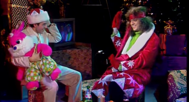 Видео 1998 года с пьяным Киркоровым в роли Деда Мороза «взорвало» сеть