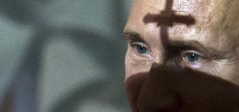 Жуткое пасхальное фото Путина с «печатью Антихриста» облетело интернет