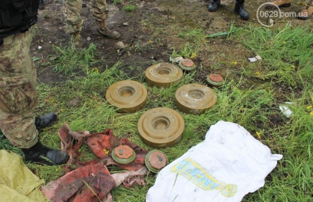 СБУ обнаружила в Мариуполе тайник боевиков с бомбами. Фото