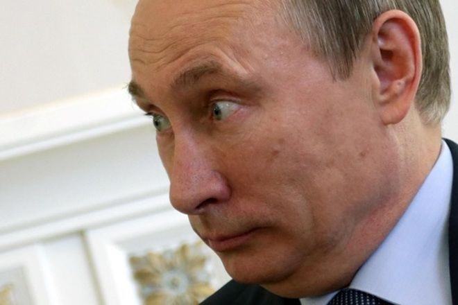 Сеть «взорвали» фотожабы на заявление Путина о зарубежных грантах. Фото