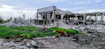 В сети появилось фото луганского аэропорта через год после разрушения. Фото