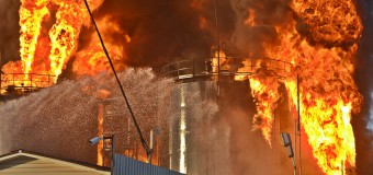 На Киевщине нефтебаза вновь объята огнем. Видео